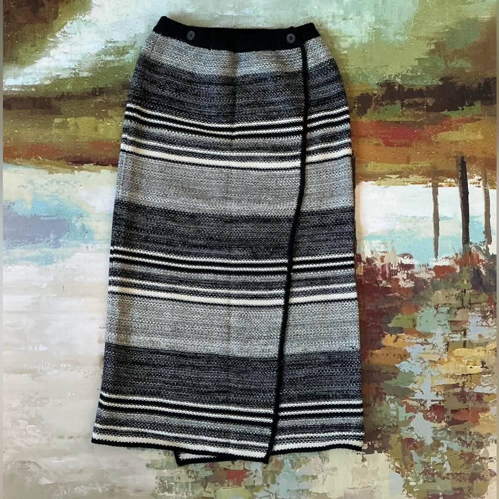 JEFFREY ROGERS - Vintage Wool Blend  Knitted Wrap Skirt